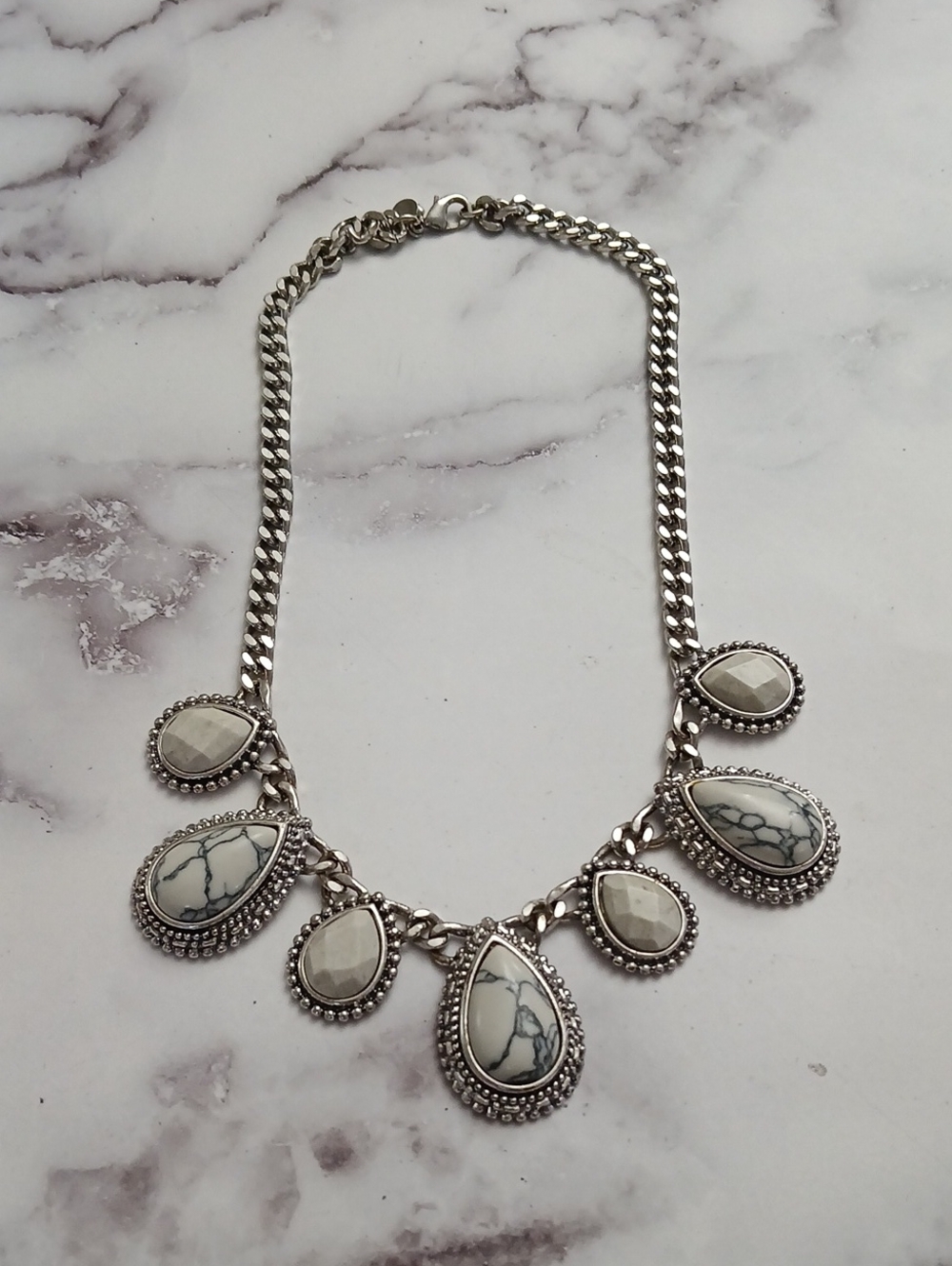 Express White Marble Teardrop Statement Necklace with Silver Accents
